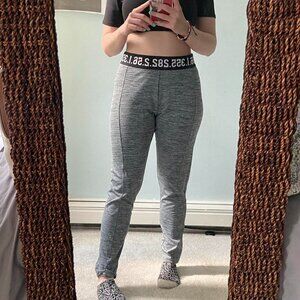 H&M Light Grey Leggings with Number Print Waistband sz L